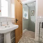 בית נופש Walker's *