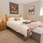 בית נופש Walker's *