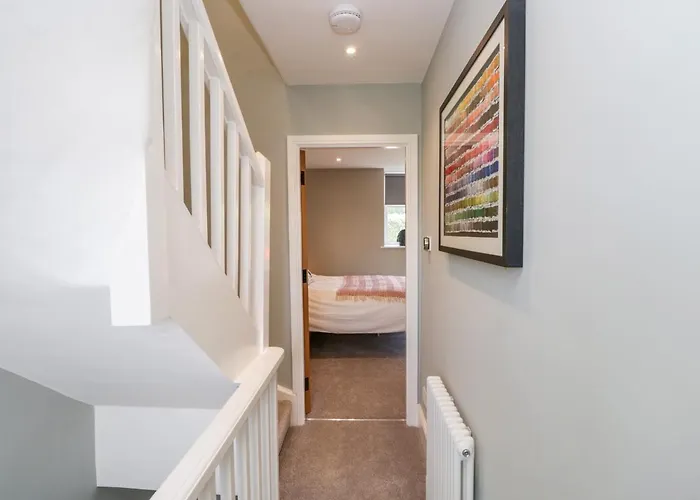 Walker's * Windermere